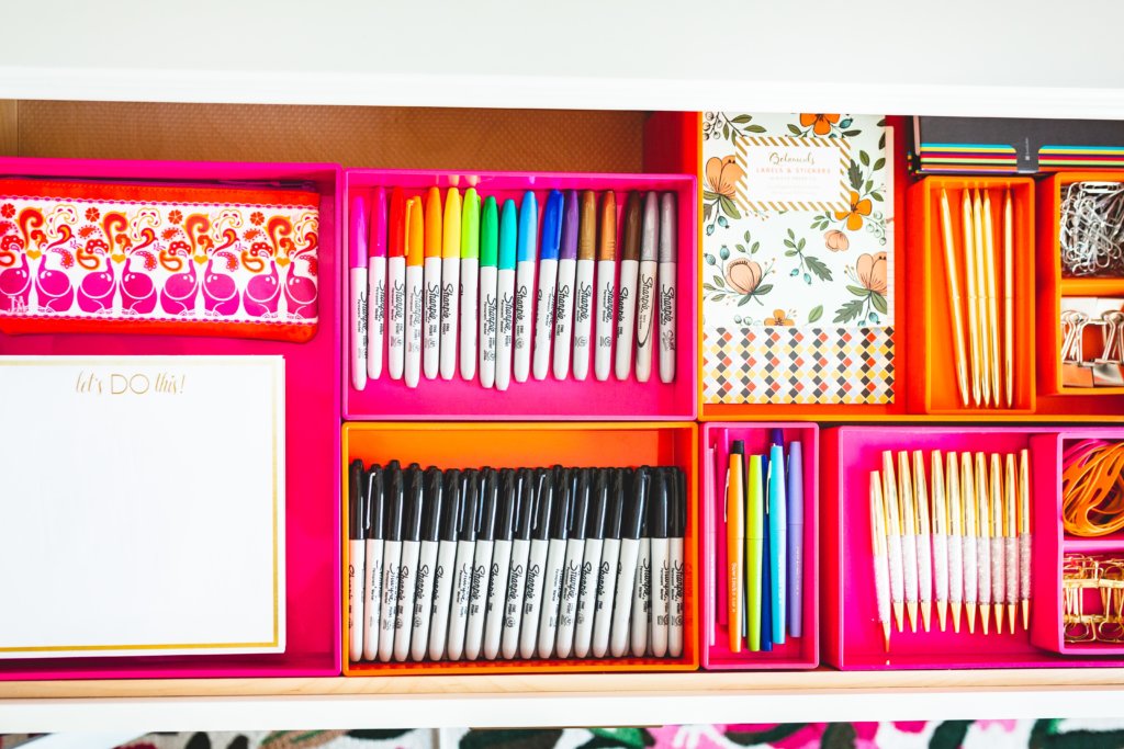 Mid-Century Glam Home Office Remodel by Organized Life Design

bright office drawer | organized office drawer | office drawer organization | purple pink coral orange gold white | floral | the container store | sharpie | poppin | professional organizer houston